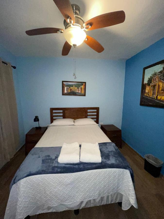 Villas Marco Polo Panajachel Bagian luar foto