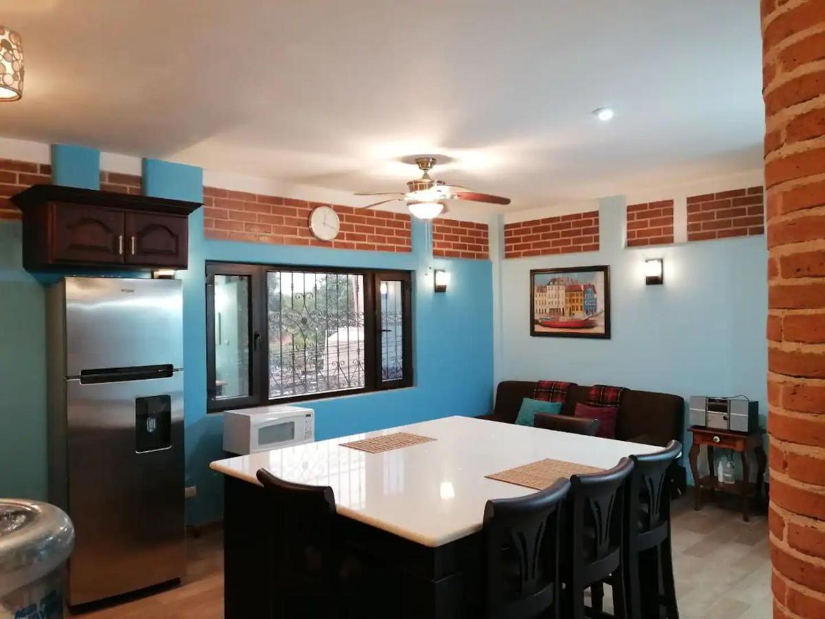 Villas Marco Polo Panajachel Bagian luar foto